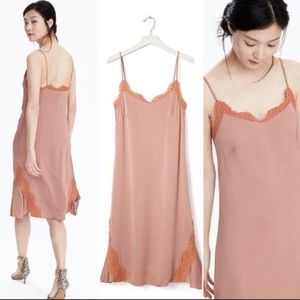 Peach 🍑 Laced babydoll slip dress